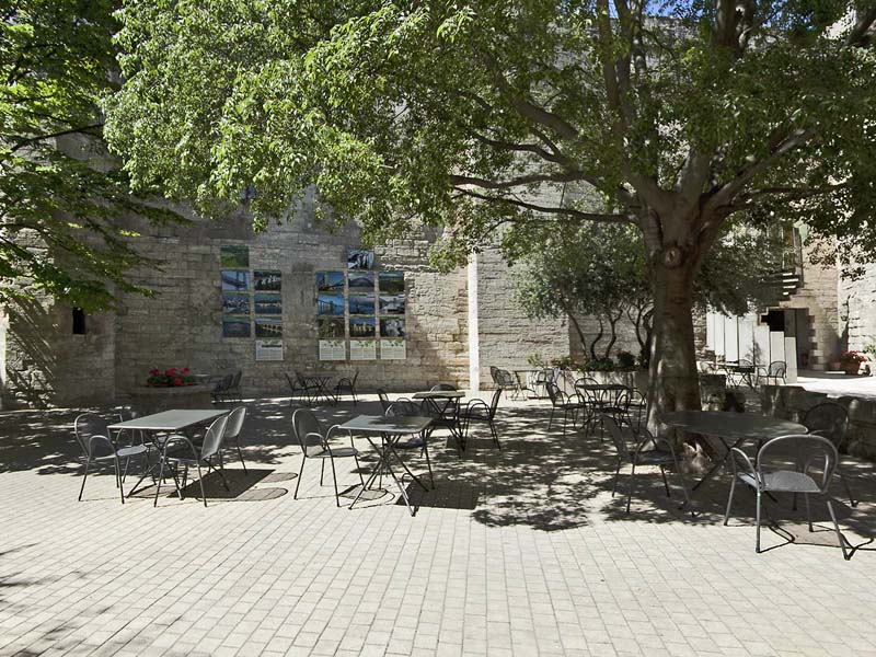 Espace Jeanne laurent_84000 AVIGNON_17